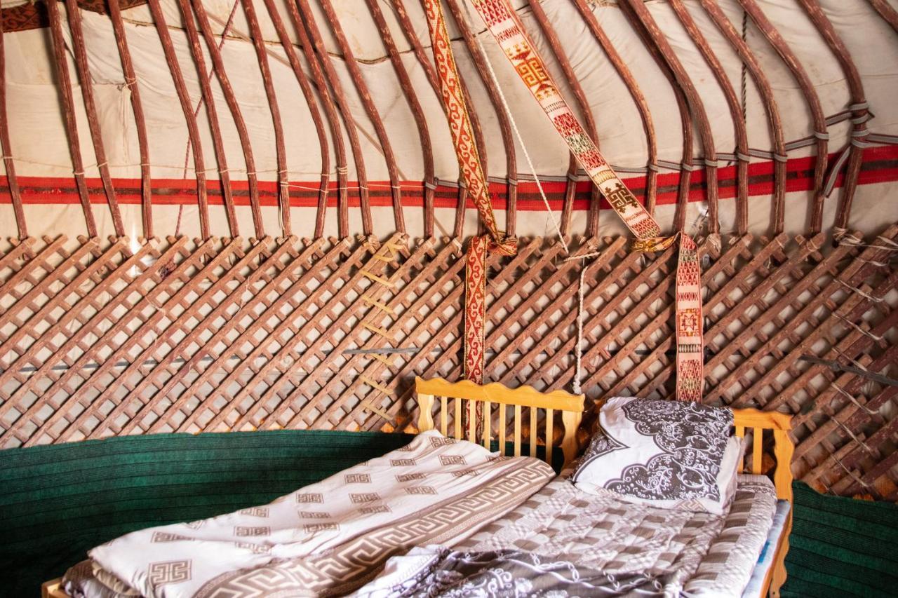 Aidar Yurt Camp Hotell Taldy Eksteriør bilde
